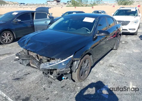 2022 Hyundai Elantra Sel from USA, damaged, VIN 5NPLM4AG2NH059047